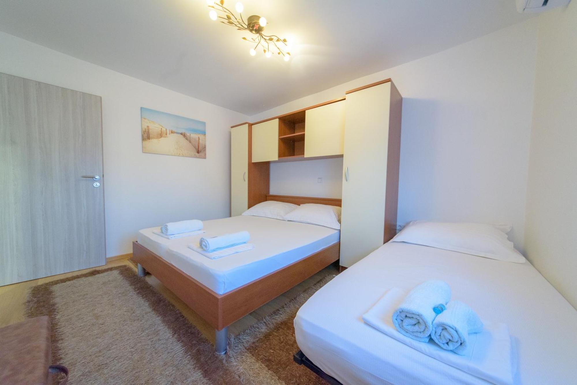Jeli Apartments ستاريغغاد باكلينتسا الغرفة الصورة